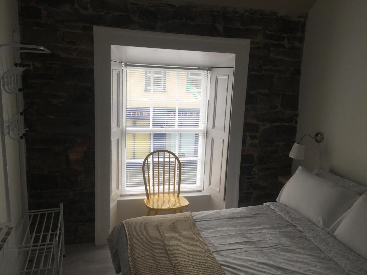 Room 2 Camp Street B&B & Self Catering Oughterard Eksteriør bilde