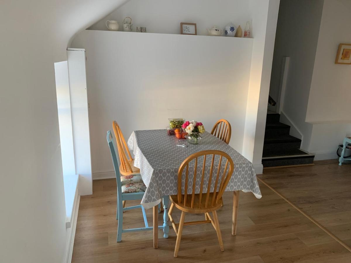 Room 2 Camp Street B&B & Self Catering Oughterard Eksteriør bilde